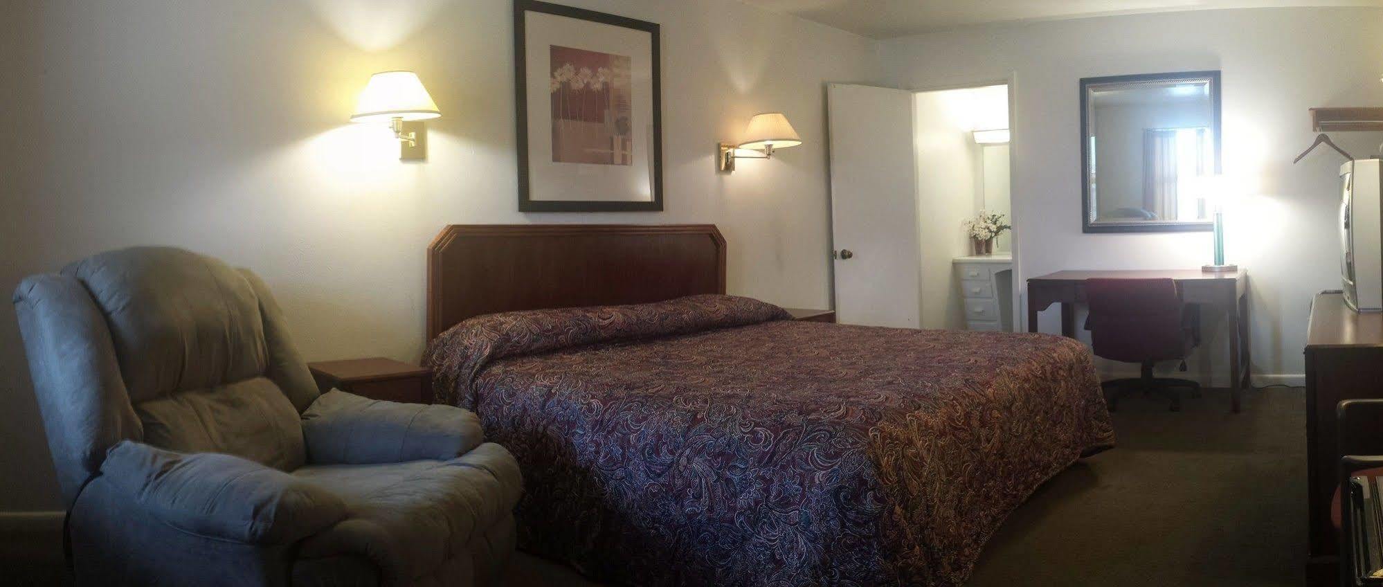 West Plains Motel מראה חיצוני תמונה