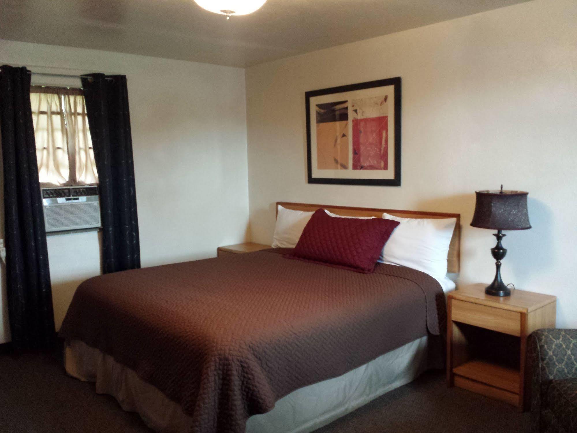 West Plains Motel מראה חיצוני תמונה